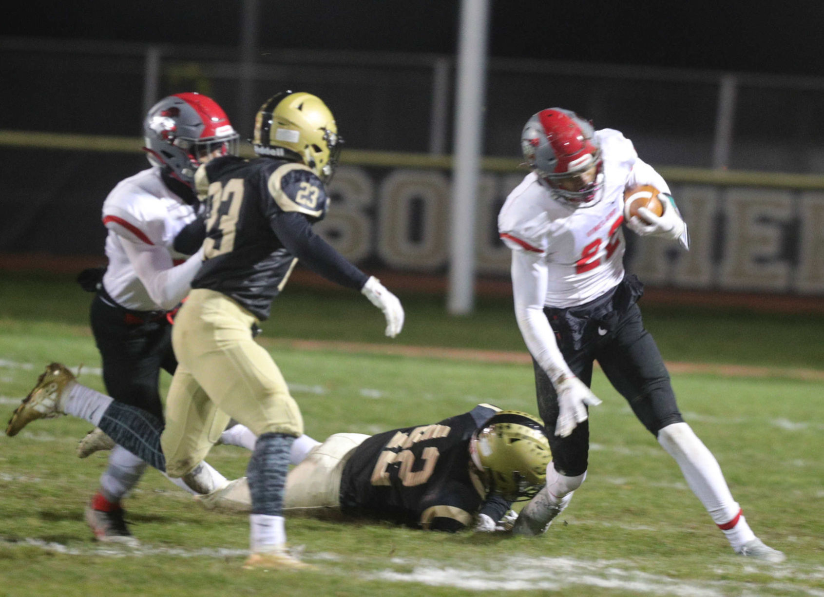 Southern vs Vineland football
